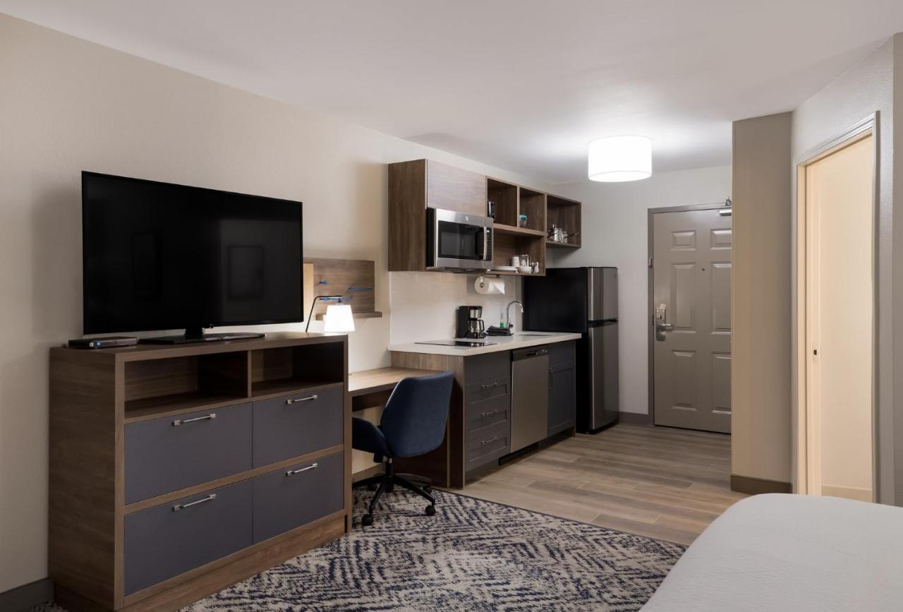 Candlewood Suites Lafayette - River Ranch By Ihg Exterior photo