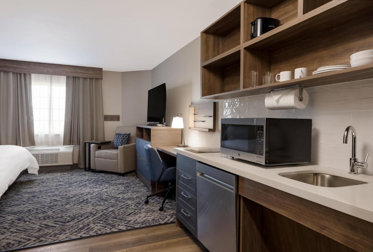Candlewood Suites Lafayette - River Ranch By Ihg Exterior photo